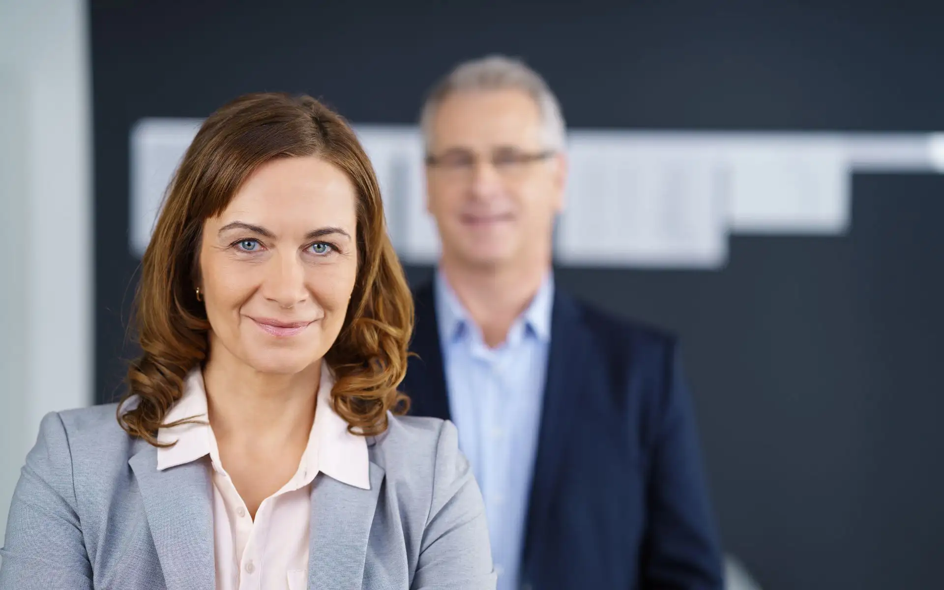 Zertifikatslehrgänge in der Finanzberatung: Ihre Rolle bei der beruflichen Weiterentwicklung – Warum Zertifikate in der Finanzbranche so wichtig sind
